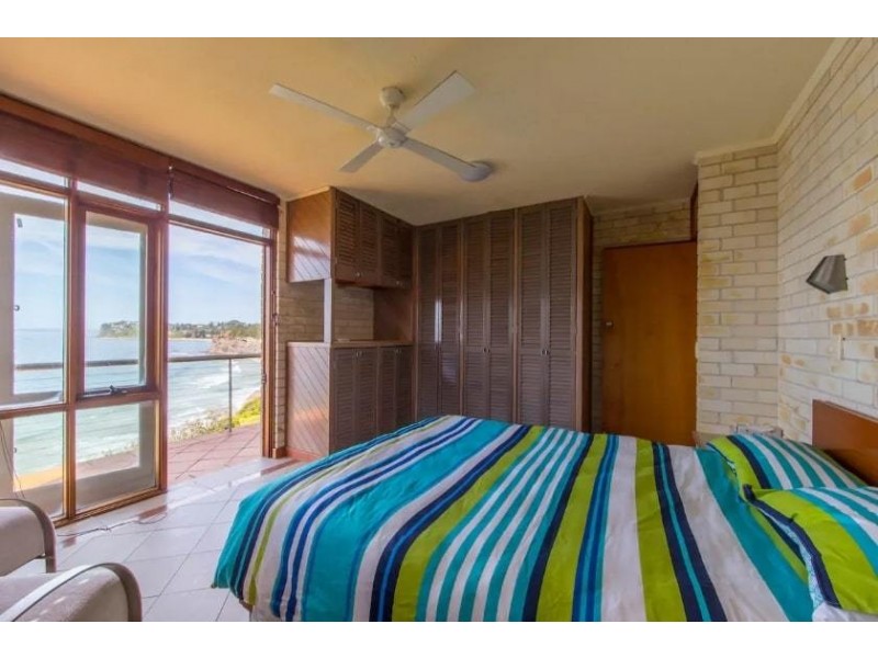 48 The Serpentine, Bilgola Beach NSW 2107