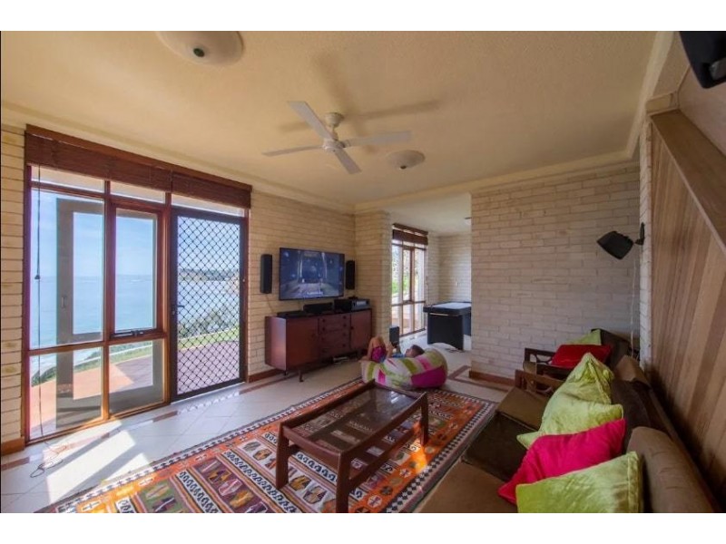 48 The Serpentine, Bilgola Beach NSW 2107