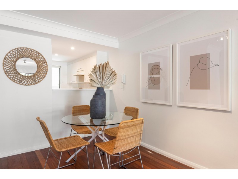 4/36-38 Old Barrenjoey Road, Avalon Beach NSW 2107