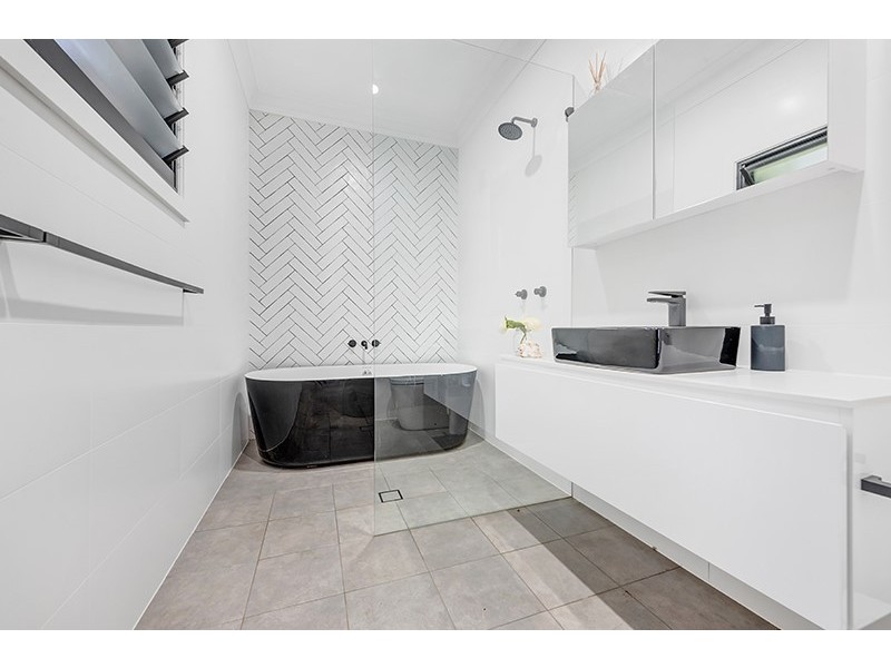 67 Marine Parade, Avalon Beach NSW 2107