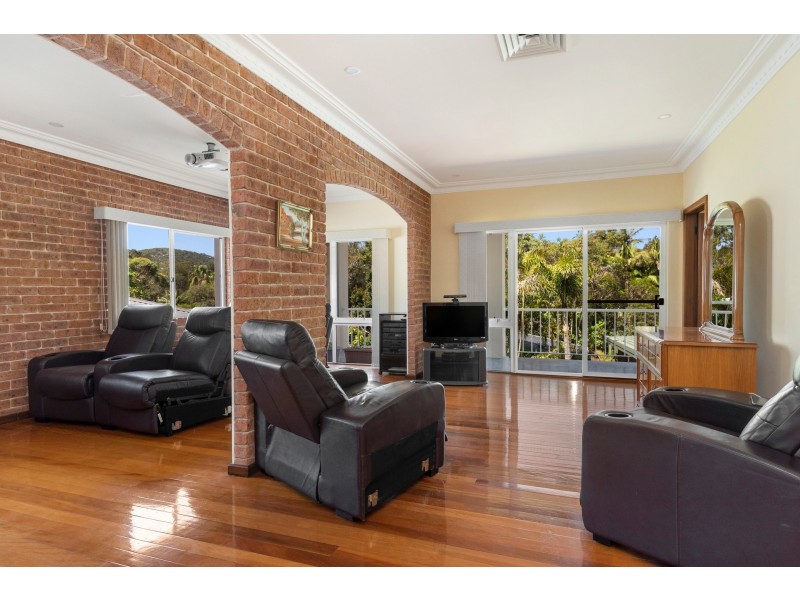 568 Barrenjoey Road, Avalon Beach NSW 2107