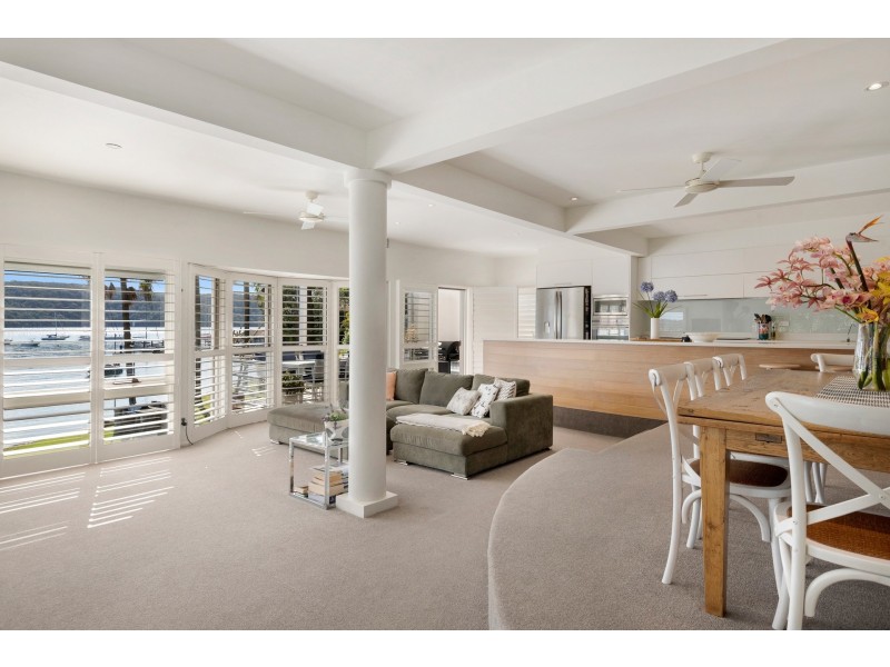 83 Paradise Avenue, Avalon Beach NSW 2107