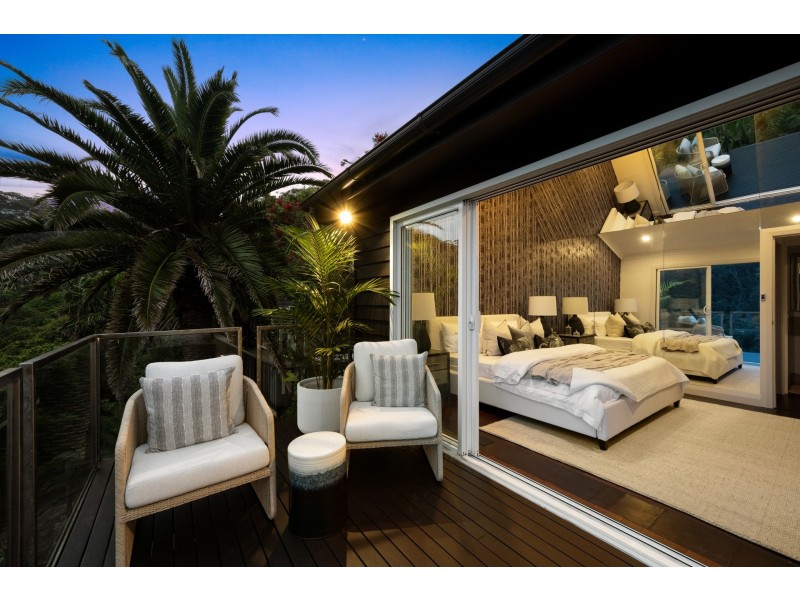 33a Plateau Road, Avalon Beach NSW 2107