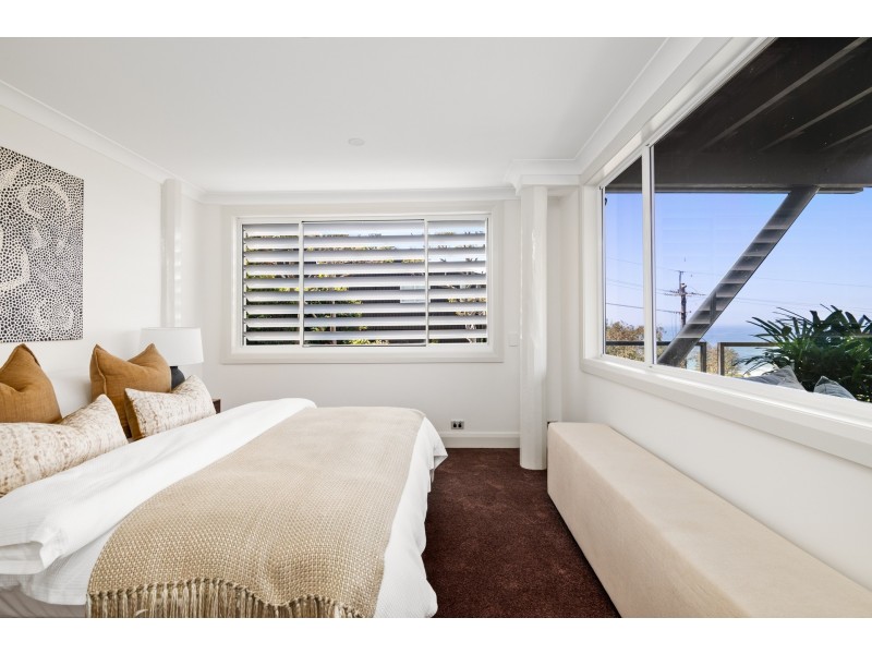 33a Plateau Road, Avalon Beach NSW 2107