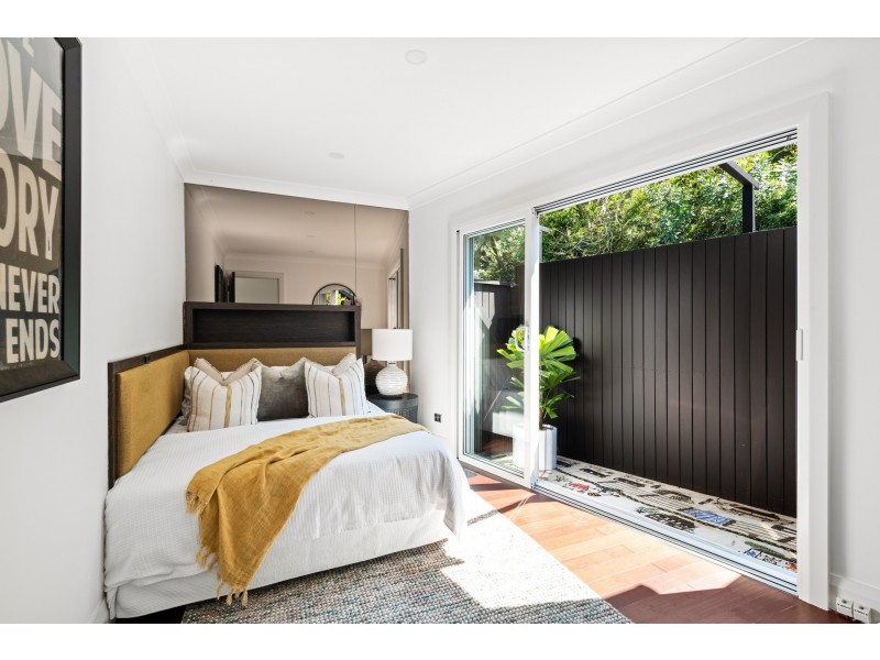 33a Plateau Road, Avalon Beach NSW 2107
