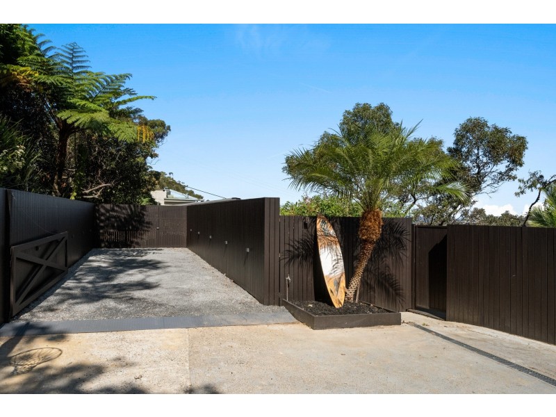 33a Plateau Road, Avalon Beach NSW 2107