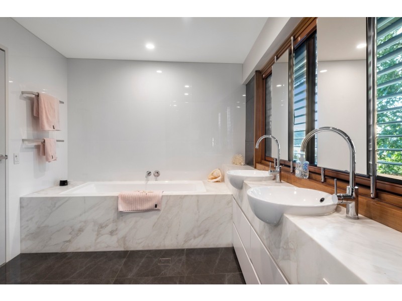 5/2079 Pittwater Road, Bayview NSW 2104