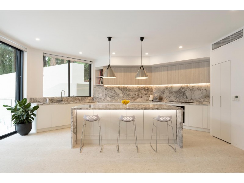 201 McCarrs Creek Road, Church Point NSW 2105