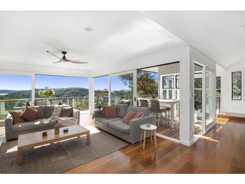 16 The Circle, Bilgola Plateau NSW 2107