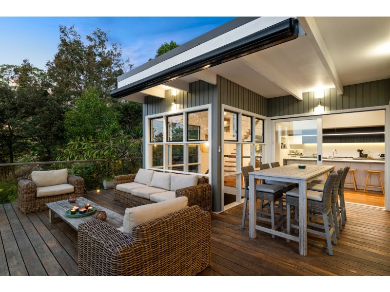 16 The Circle, Bilgola Plateau NSW 2107