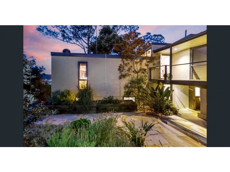 3 Trappers Way, Avalon Beach NSW 2107