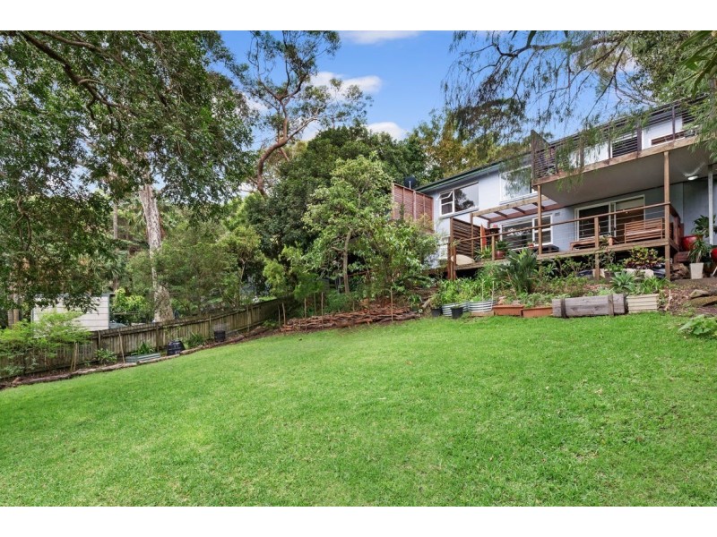 2/4 Sanctuary Avenue, Avalon Beach NSW 2107