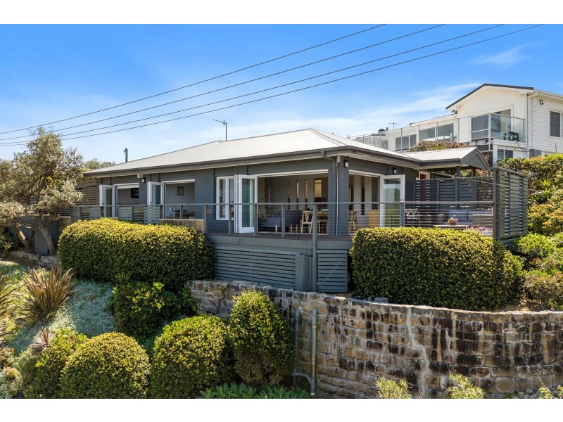 17A The Serpentine, Bilgola Beach NSW 2107