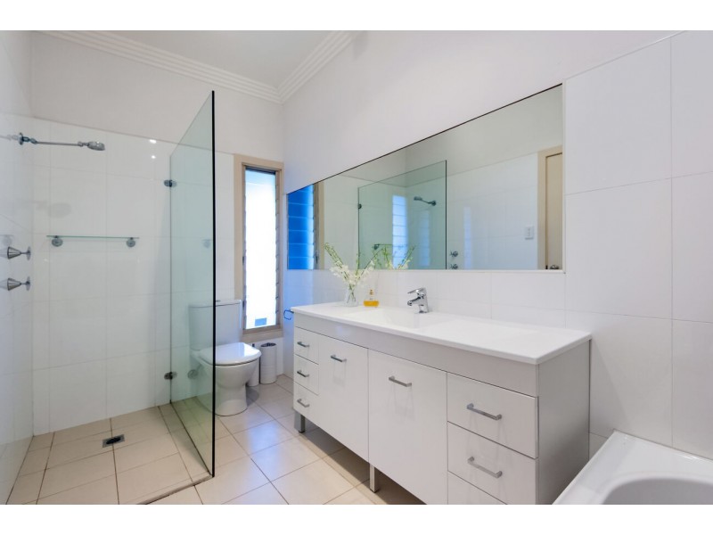 17A The Serpentine, Bilgola Beach NSW 2107