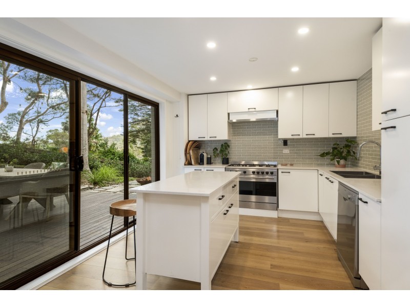 7 Capua Place, Avalon Beach NSW 2107