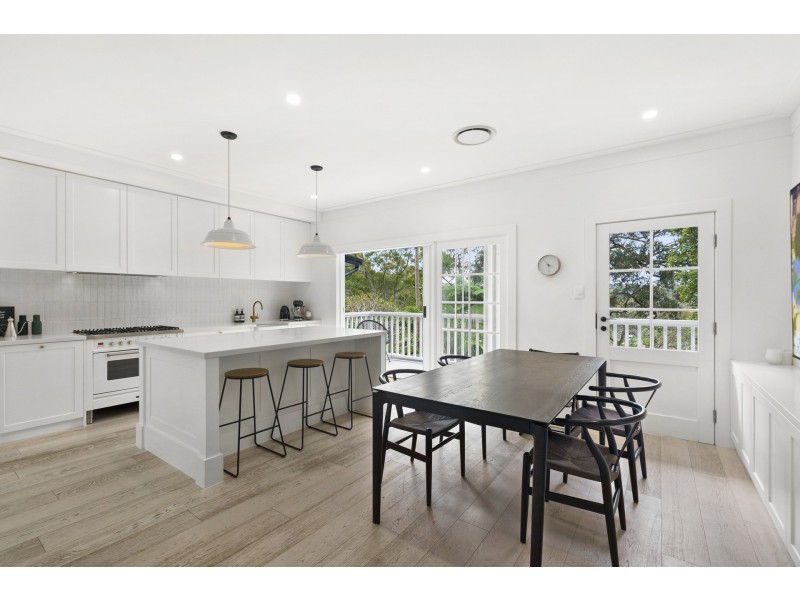 49 Kevin Avenue, Avalon Beach NSW 2107