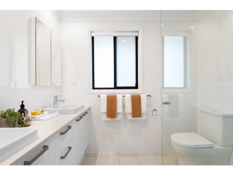 53 Warriewood Road, Warriewood NSW 2102