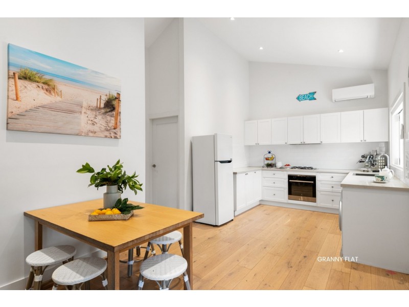 145 Avalon Parade, Avalon Beach NSW 2107