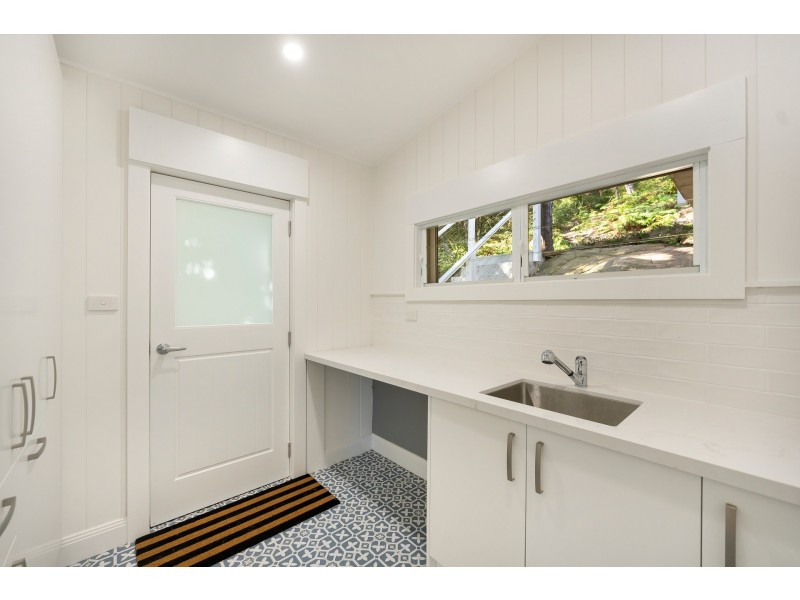 143 McCarrs Creek Road, Church Point NSW 2105