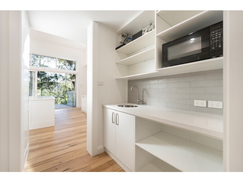 143 McCarrs Creek Road, Church Point NSW 2105