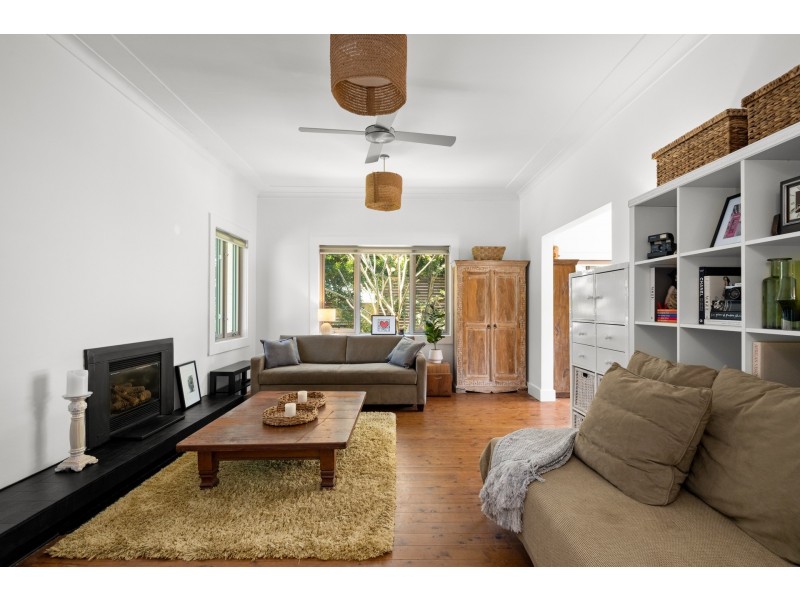 132 Avalon Parade, Avalon Beach NSW 2107
