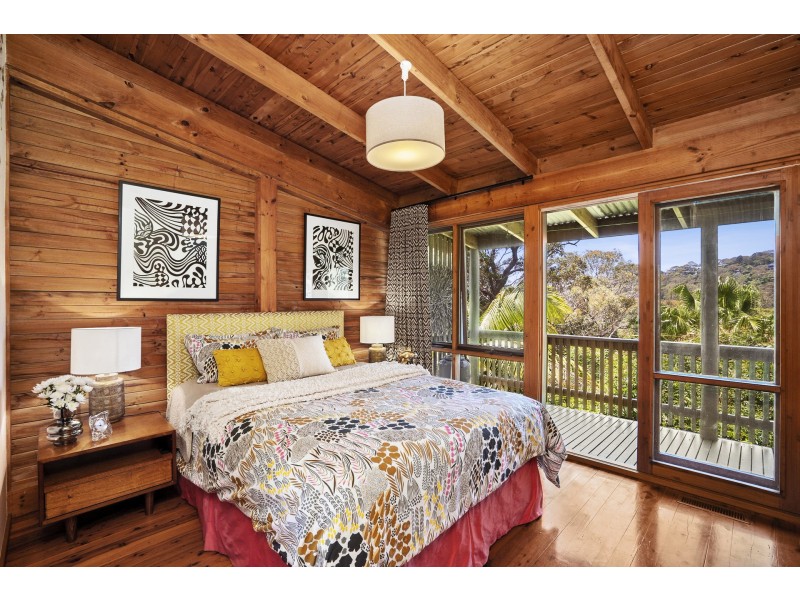 69 Chisholm Avenue, Avalon Beach NSW 2107