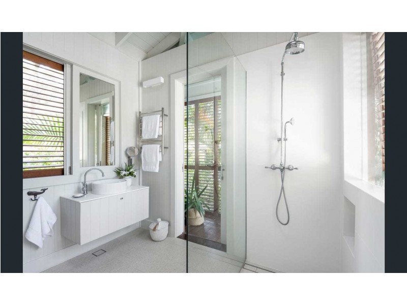 2 Coolawin Road, Avalon Beach NSW 2107