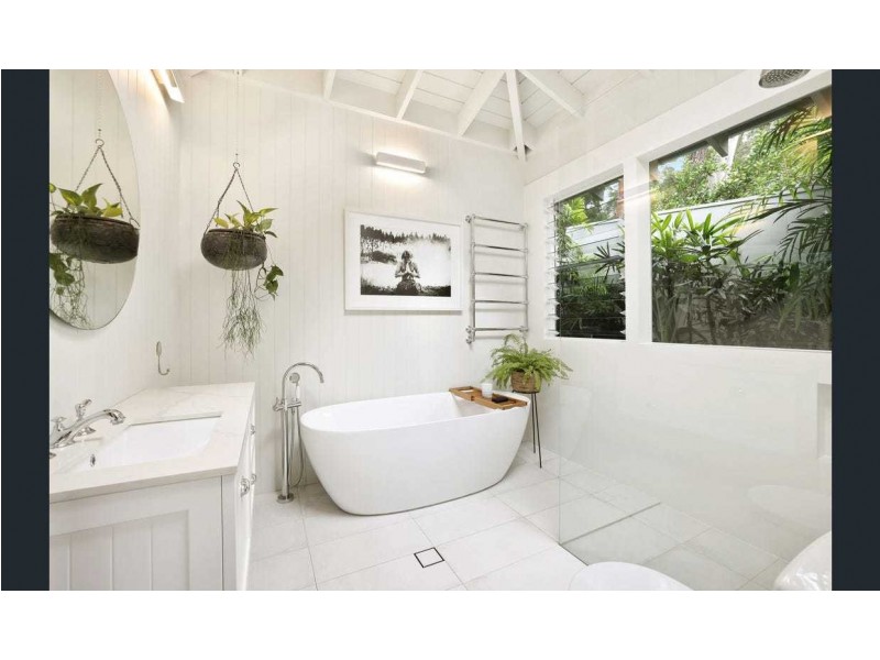 2 Coolawin Road, Avalon Beach NSW 2107