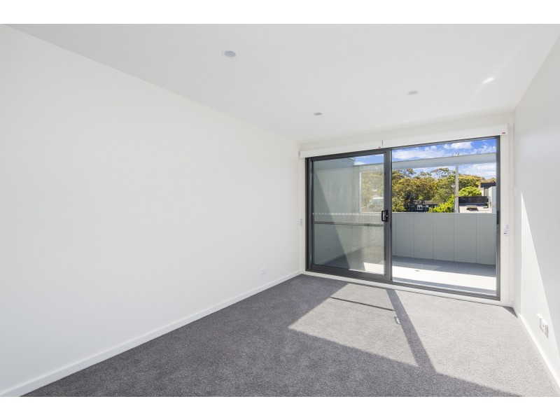 2/66 Old Barrenjoey Road, Avalon Beach NSW 2107