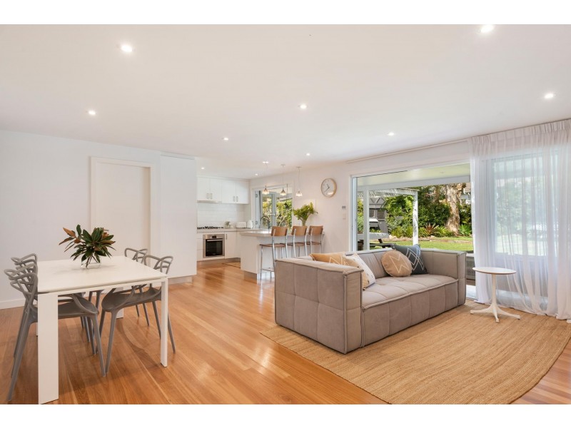 3 Toorak Place, Avalon Beach NSW 2107