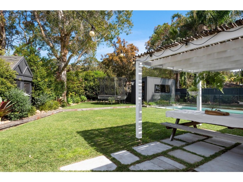 3 Toorak Place, Avalon Beach NSW 2107