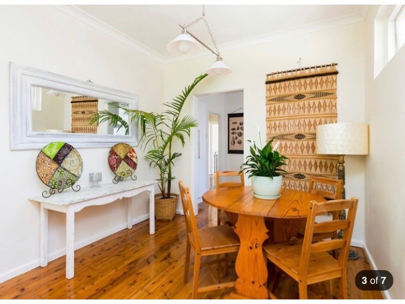 18 Alexander Road, Avalon Beach NSW 2107