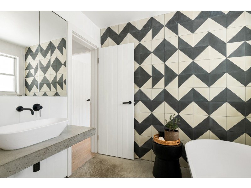 23 Monterey Road, Bilgola Plateau NSW 2107