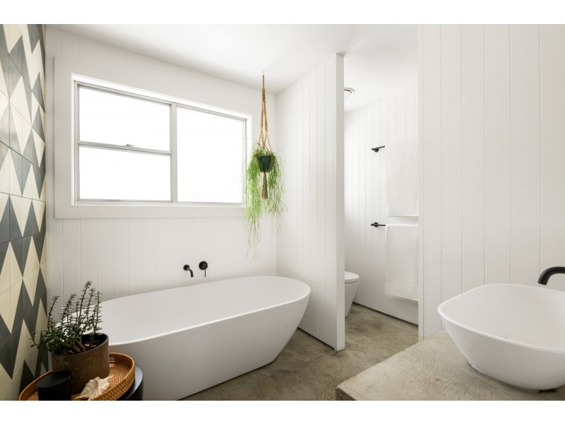 23 Monterey Road, Bilgola Plateau NSW 2107