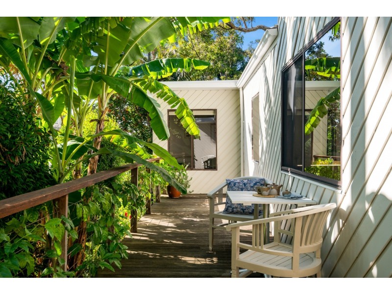 2 Edwin Avenue, Avalon Beach NSW 2107