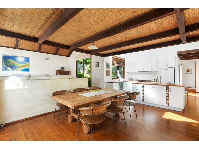 2 Edwin Avenue, Avalon Beach NSW 2107