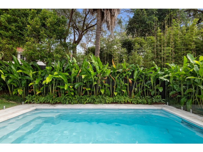 713 Barrenjoey Road, Avalon Beach NSW 2107