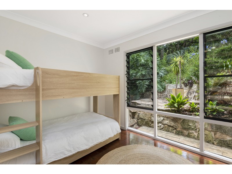 65 Dolphin Crescent, Avalon Beach NSW 2107
