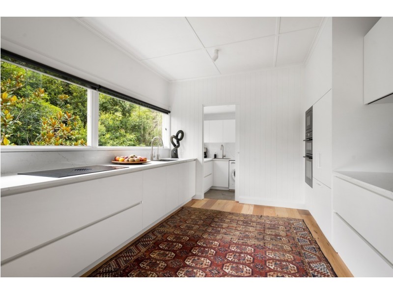 1 Delecta Avenue, Avalon Beach NSW 2107