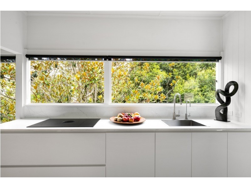 1 Delecta Avenue, Avalon Beach NSW 2107