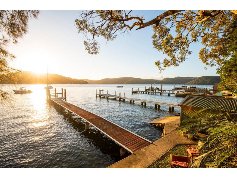 208 Hudson Parade, Clareville NSW 2107