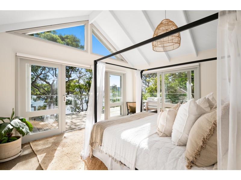 8 Paradise Avenue, Avalon Beach NSW 2107