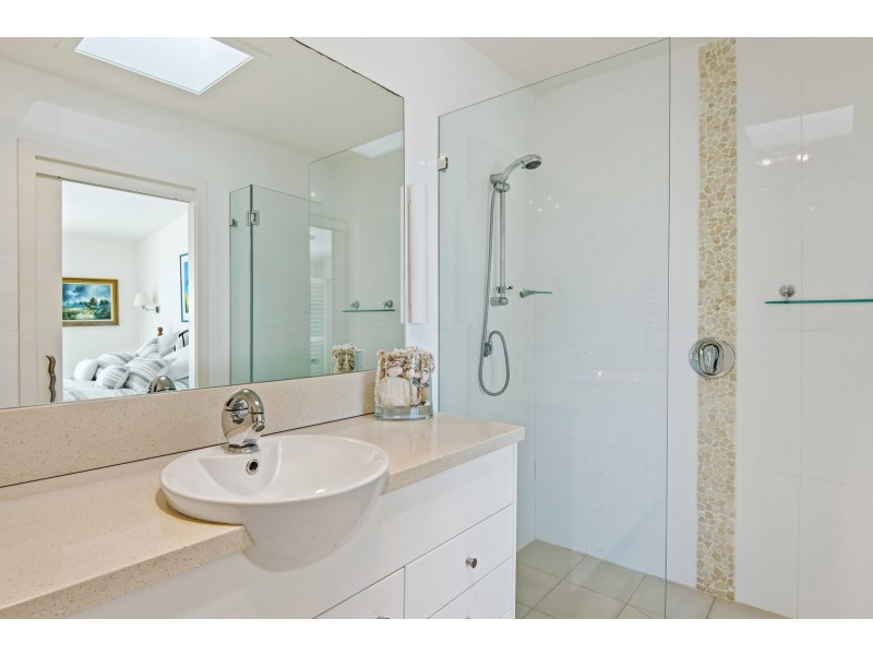 44 The Circle, Bilgola Plateau NSW 2107