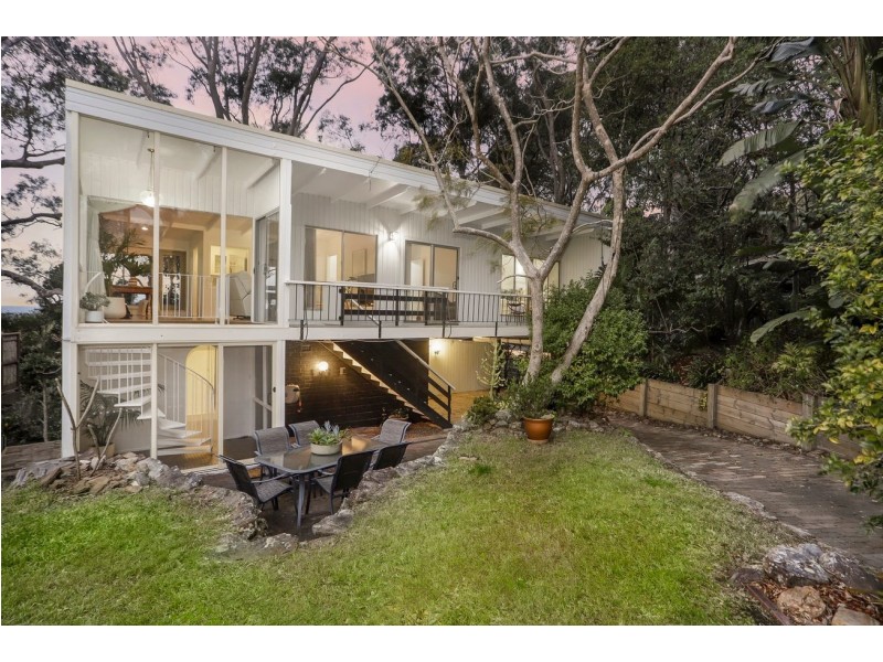 86 Riviera Avenue, Avalon Beach NSW 2107