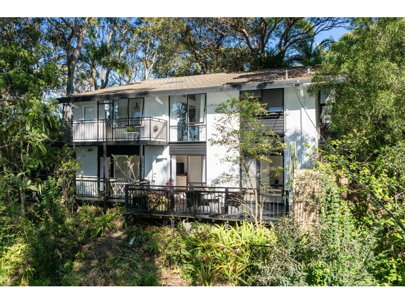 2 Riviera Avenue, Avalon Beach NSW 2107