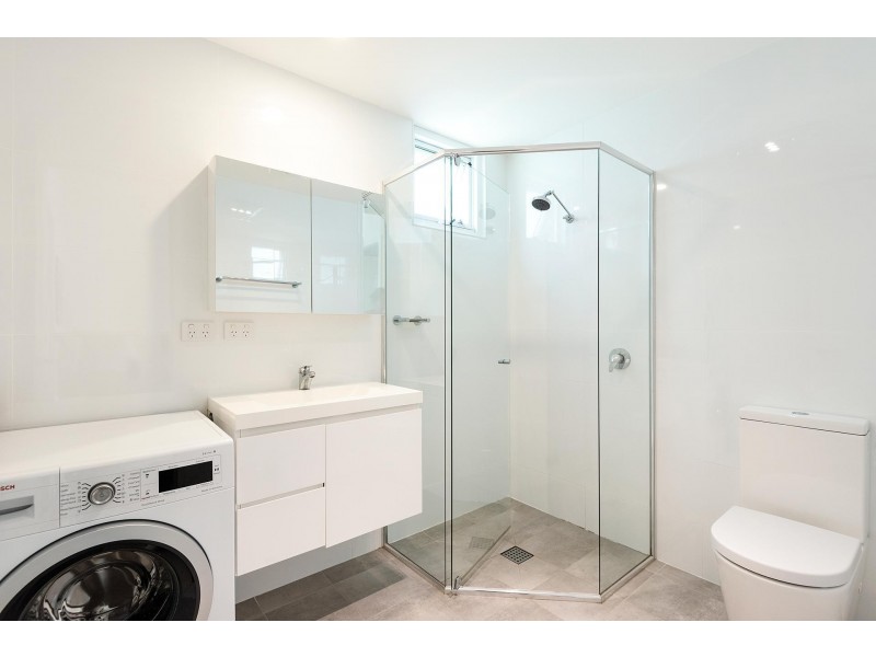 2A Old Barrenjoey Road, Avalon Beach NSW 2107
