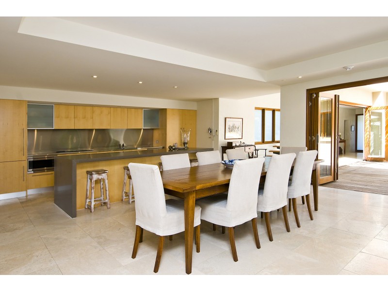 60 Avalon Parade, Avalon Beach NSW 2107