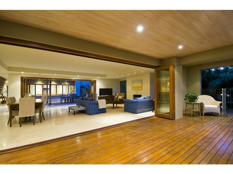 60 Avalon Parade, Avalon Beach NSW 2107