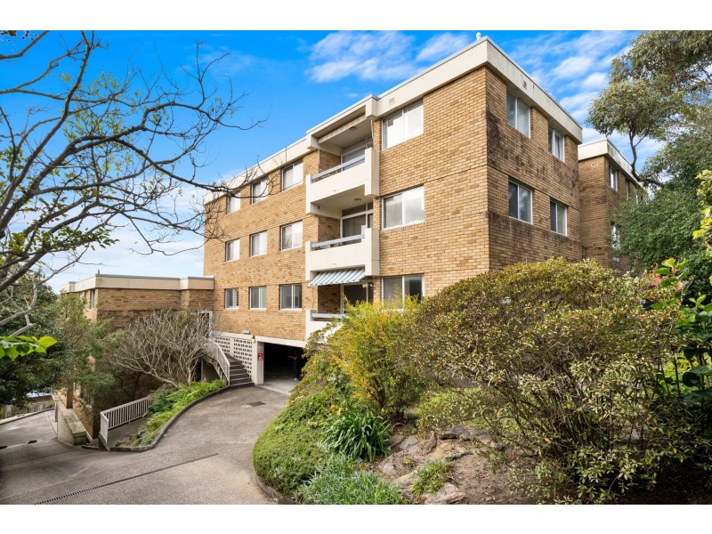 1/68 Pacific Parade, Dee Why NSW 2099