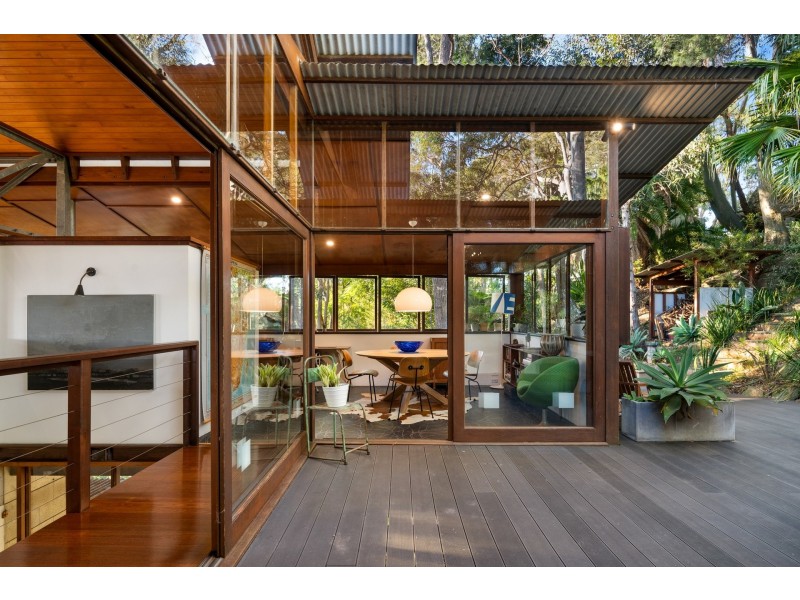 33 Hilltop Road, Avalon Beach NSW 2107